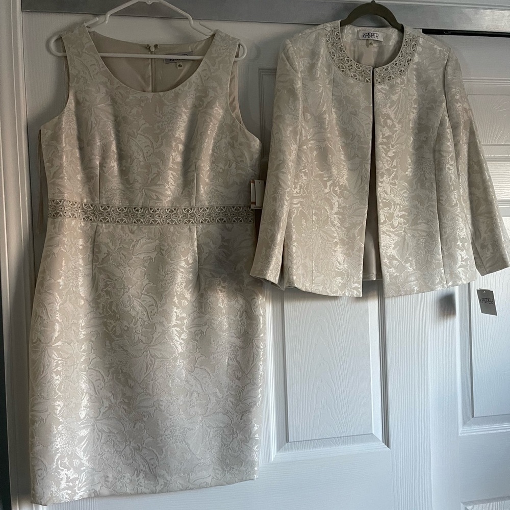 NWT Kasper Ivory Jacquard Dress and Jacket Set Aand Dollar